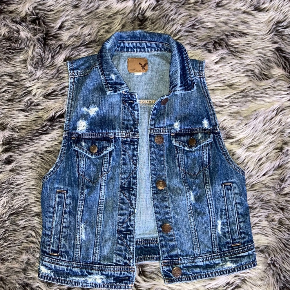 American Eagle Jean Vest